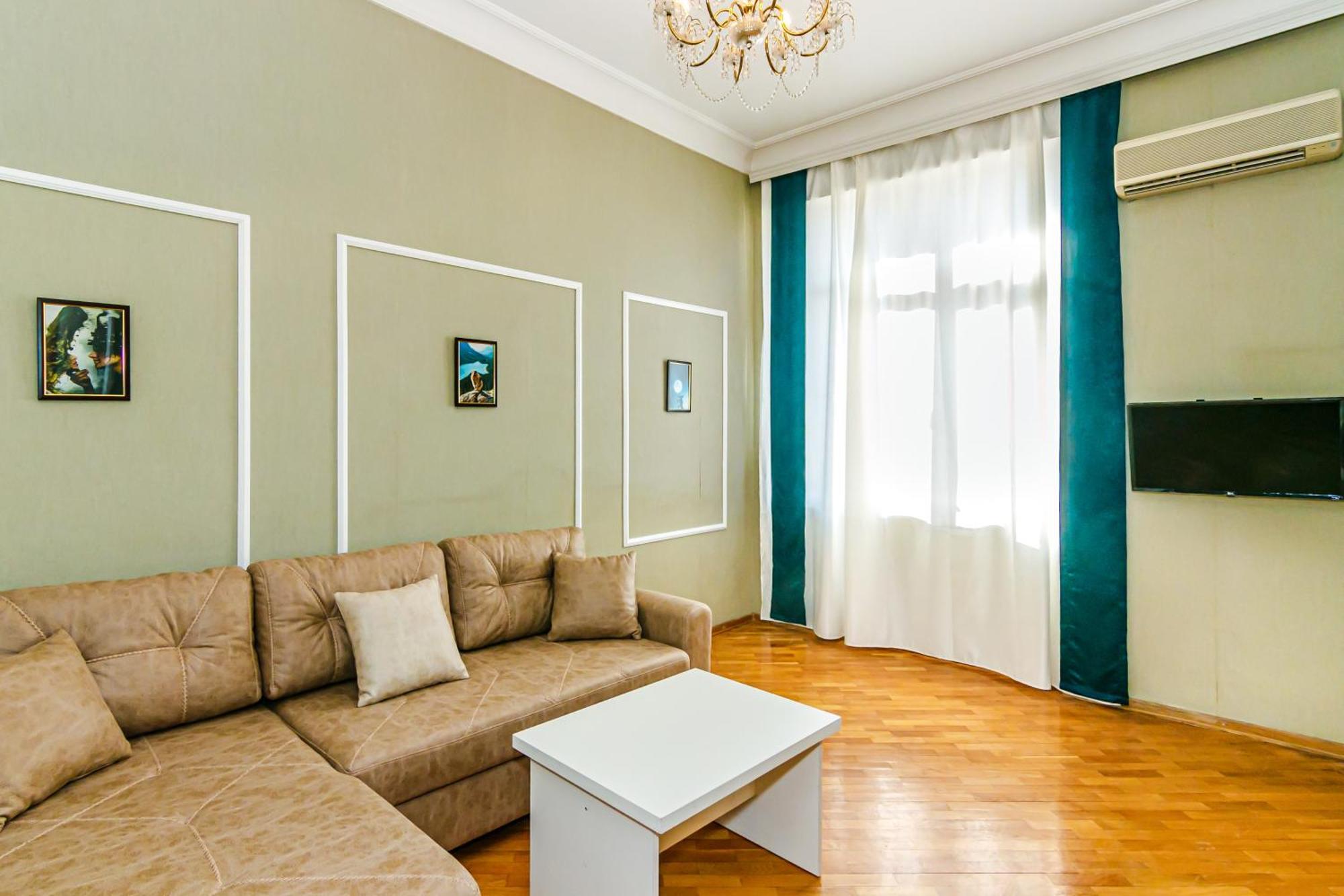 Windy City Apartment Baku Eksteriør billede